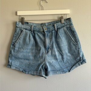 American eagle mom shorts 8